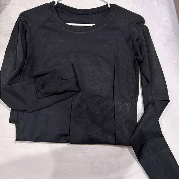 lululemon swiftly tech long sleeve shirt 2.0 hip length - Picture 2 of 2